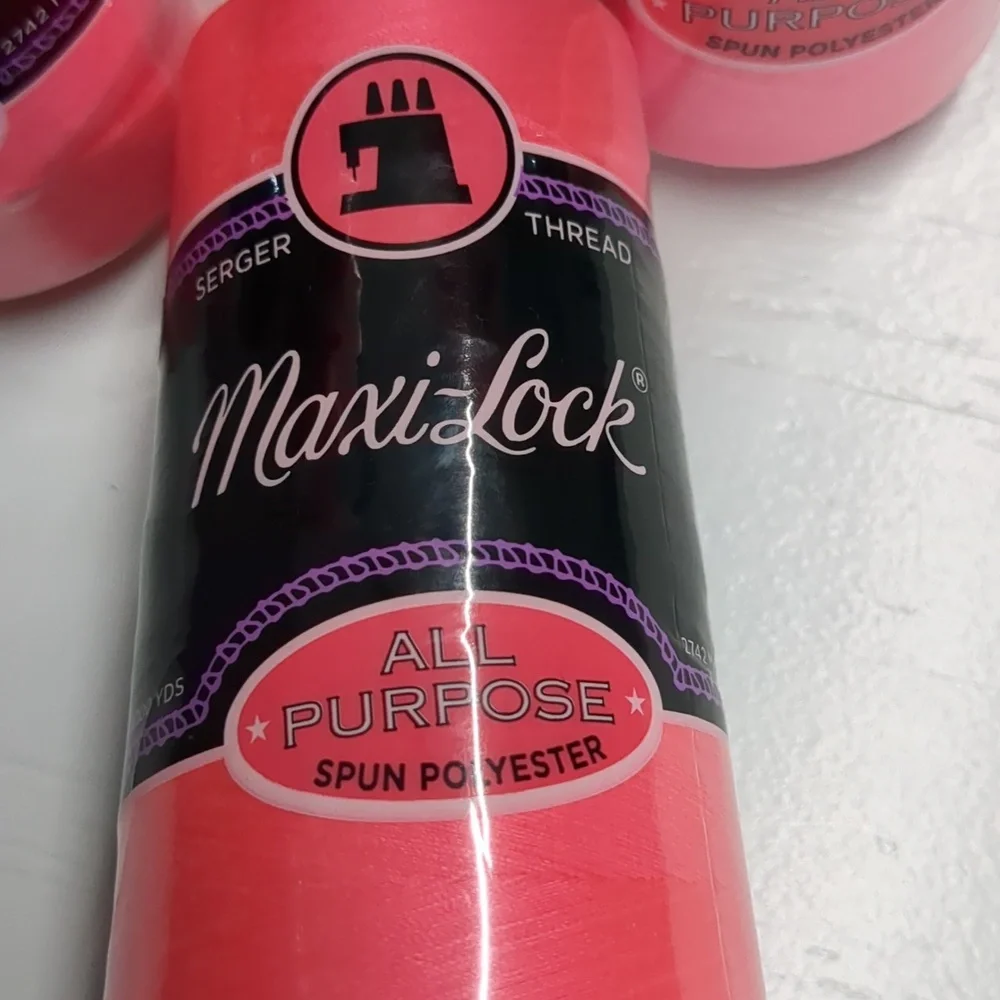Maxi-Lock Neon Pink Polyester Thread Set - Picture 3 of 3